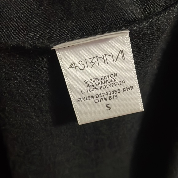 Akira Strapless Black Dress - Picture 8 of 9